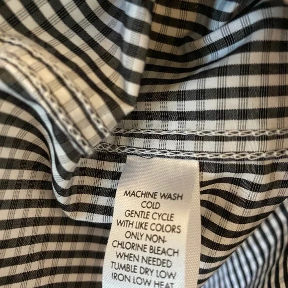 Calvin Klein XL button down, black white plaid - Picture 9 of 9